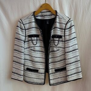 Size 6 White House Black Market Bouclé Jacket – Elegant & Timeless